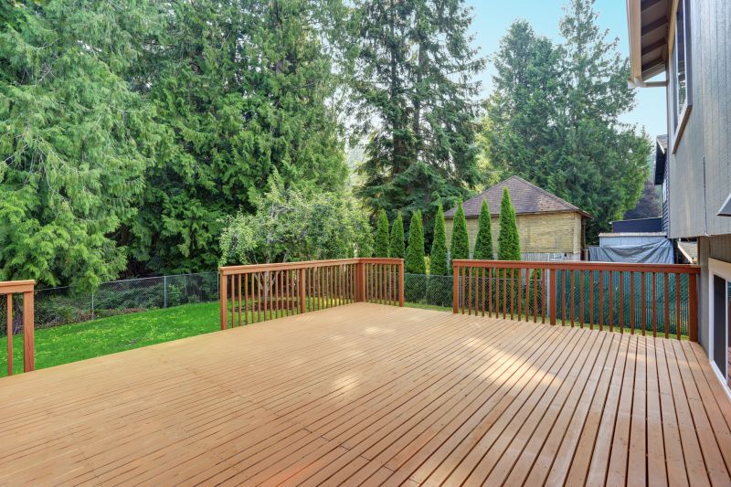 Spacious Outdoor Deck